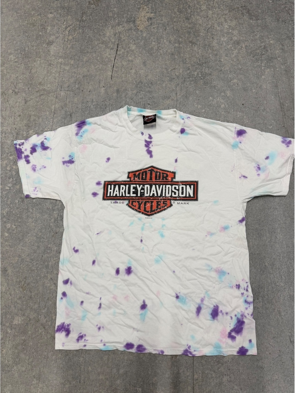 Vintage Harley Davidson T Shirt Mens Large Tie Dye White Purple Blue Bar Shield - Picture 1 of 4